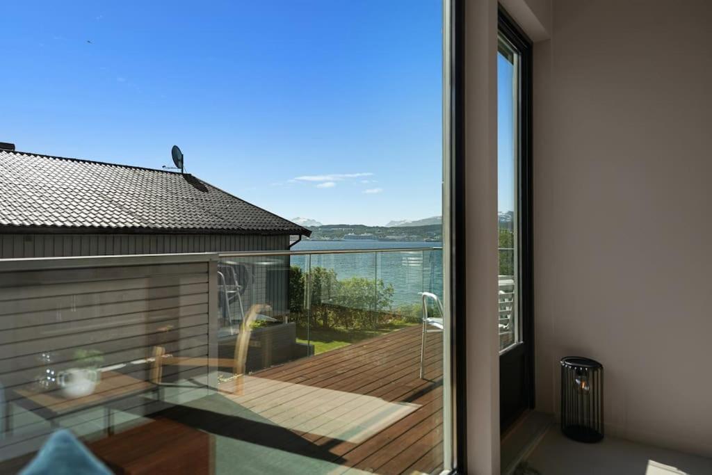 Seaview W/terrace&parking Appartamento